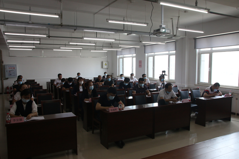 推進(jìn)企業(yè)三項(xiàng)制度改革——沖填公司舉辦內(nèi)培師選拔評(píng)審會(huì)